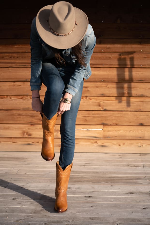 How to Wear Cowboy Boots with Jeans, Tecovas