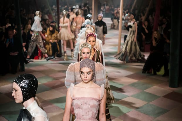 Dior Haute Couture Spring 2019 Collection - Dior Couture Circus Theme