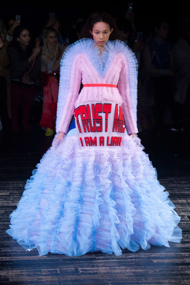 Hey Quick Question Which Viktor Rolf Spring 19 Couture Gown Are You Fashionista