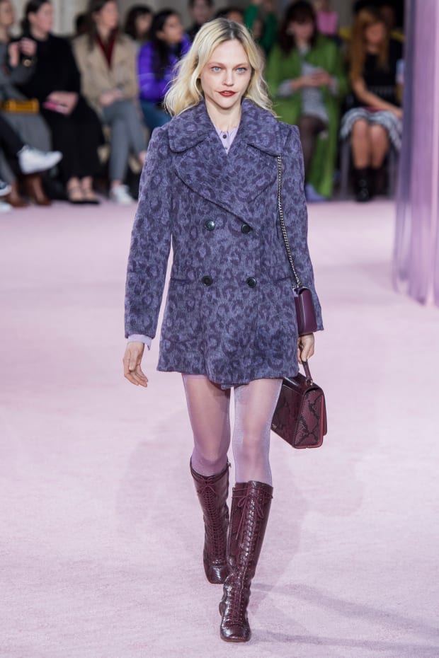 Nicola Glass Hits Her Groove and Gets Groovy at Kate Spade New York Fall  2019 - Fashionista