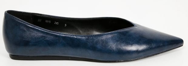 navy flats pointed
