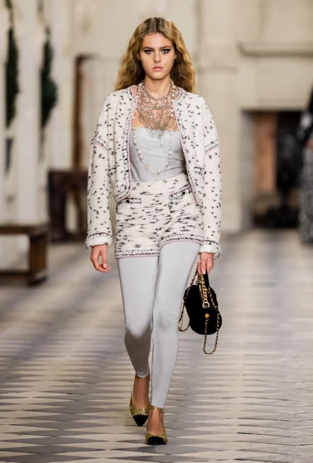 Virginie Viard Dares to Bring Back Leggings Under Dresses at Chanel Métiers  d'Art - Fashionista