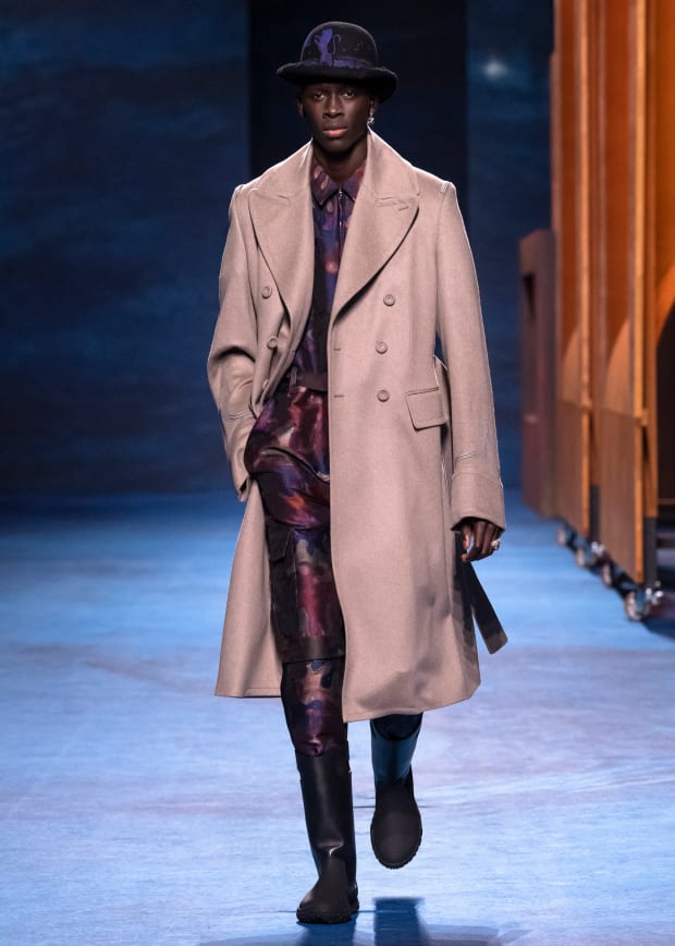 Dior on X: Two standout shirts from #DiorMenFall 2021