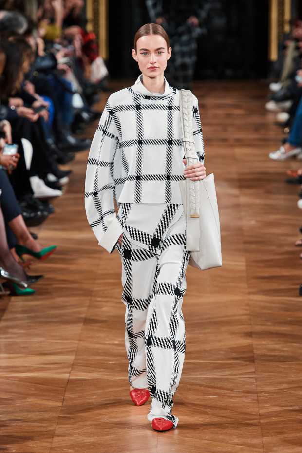 Paris Fashion Week Stella Mccartney Spring 2020 Vogue Stella