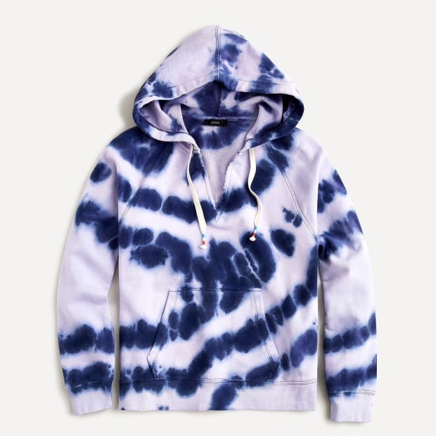 31 Tie-Dyed Sweatshirts to Shop If You Haven't Mastered the DIY Craft yet -  Fashionista