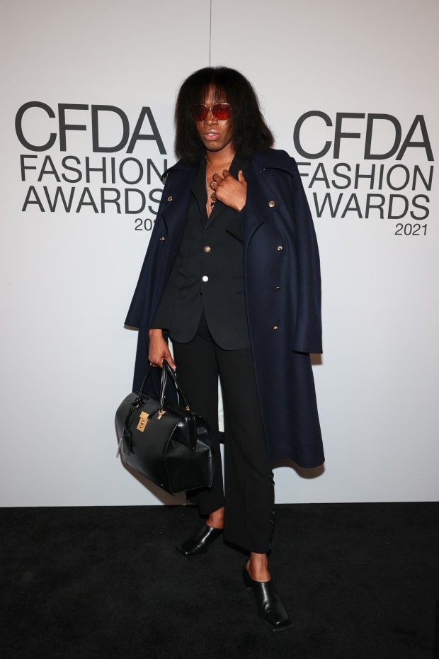 HoYeon Jung Stuns in Louis Vuitton on CFDA Awards 2021 Red Carpet –  Footwear News