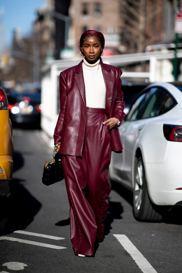 Street Style 2022 - Street Fashion Photos, Inspiration, and Looks