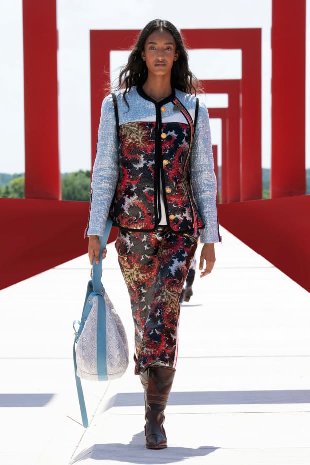 Louis Vuitton Women's Cruise 2022 Shows Optimism and Joyful Colors -  PurseBlog