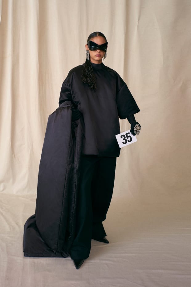 Balenciaga Fall 2021 Couture Collection: Worth the 53-Year Wait - FASHION  Magazine
