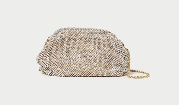 2023 Handbag Trends: Oversized, Heart, Textured, Pearl, Denim, Rhinestone  Bags, - Fashionista
