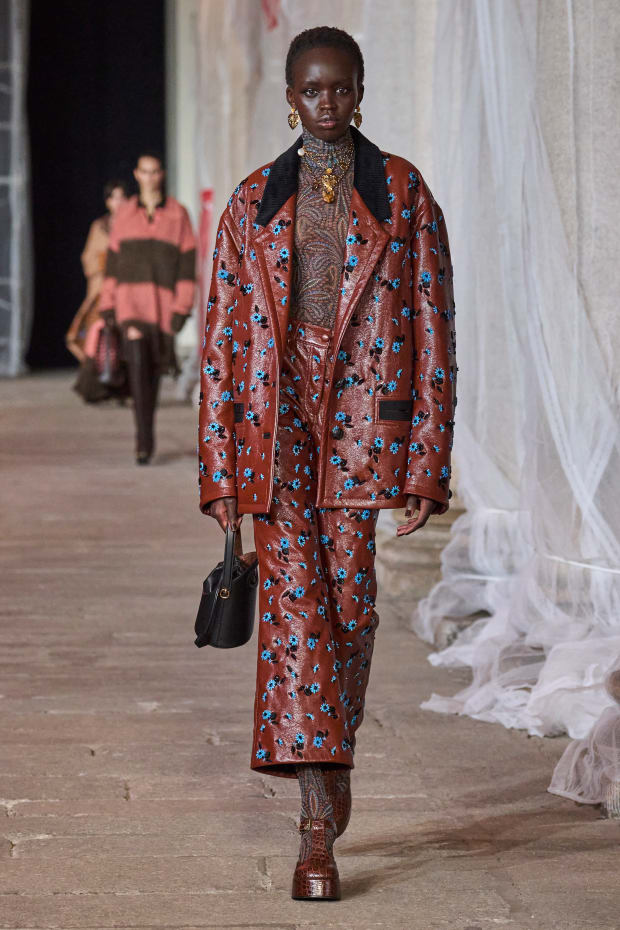 Milan Woman Fashion Week Fall/Winter. 2019/2020 Etro fashion Show