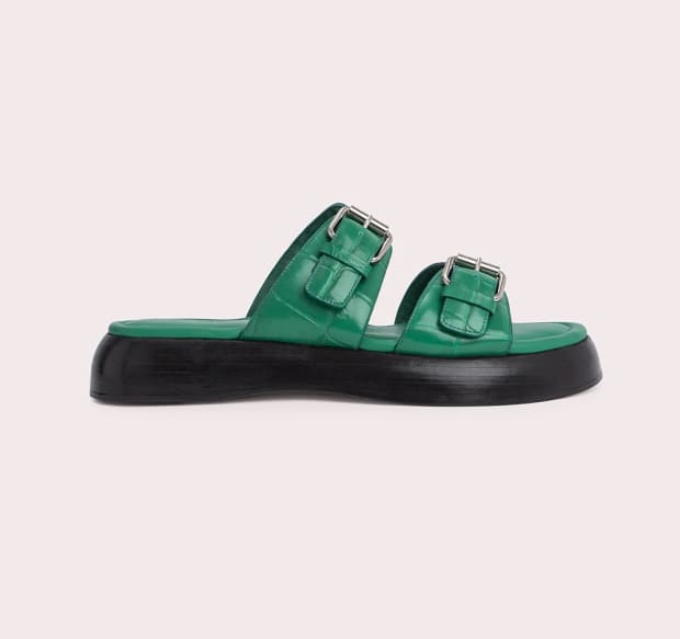Why Are The Row's Sandals So Popular in 2023?