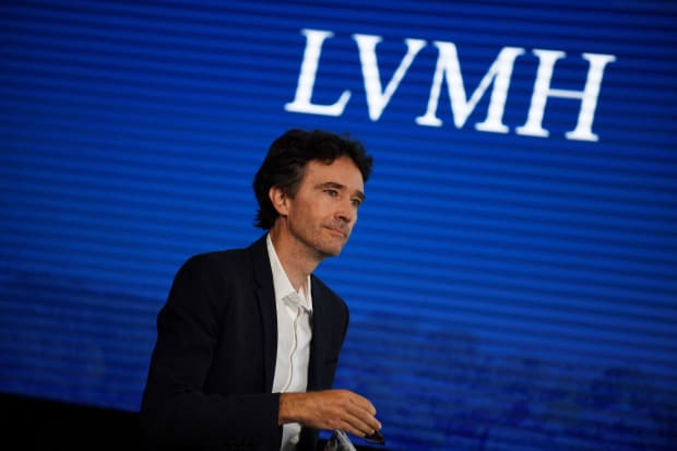 Paris 2024 Olympics: LVMH to Sponsor Olympics in a First for Luxury Group -  Bloomberg