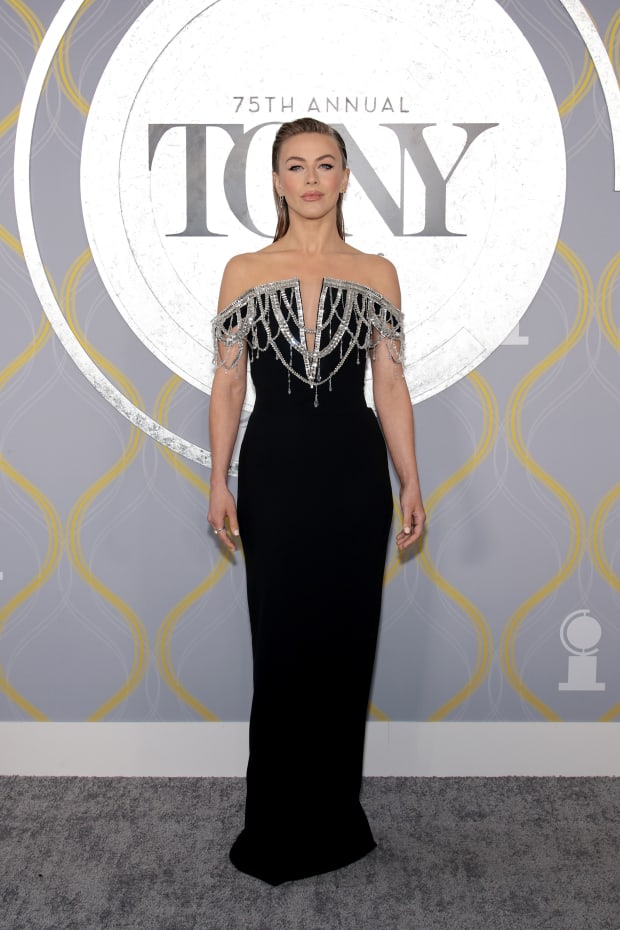 Tony Awards 2022: Red carpet fashion moments from Ariana DeBose, Jessica  Chastain, Cynthia Erivo and more - Good Morning America