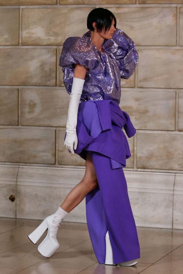Every Look From Marc Jacobs Fall 2022 – CR Fashion Book