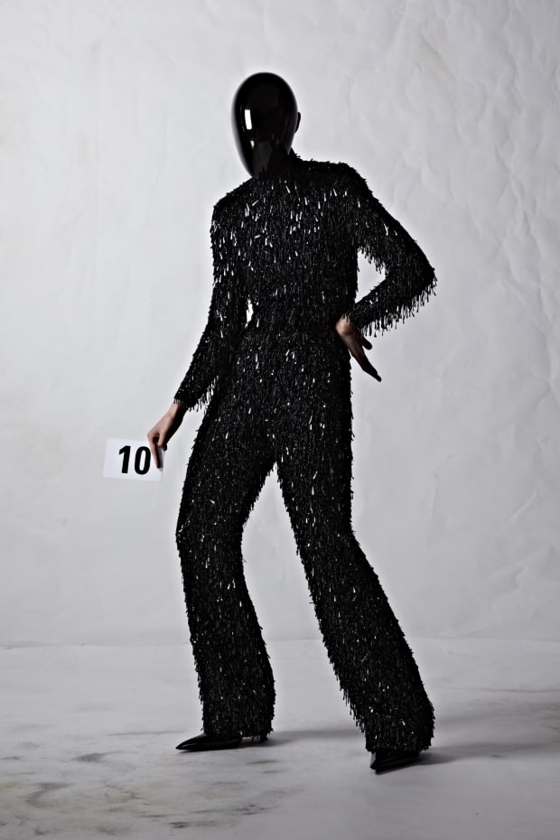 Balenciaga Fall 2022 Couture: Kim Kardashian, Nicole Kidman, Dua