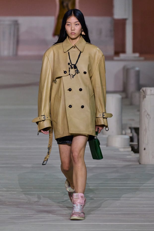 Coach debuted its Fall 2023 collection with a runway show at the Park  Avenue Armory. - #NYFW #coach #360magazine 