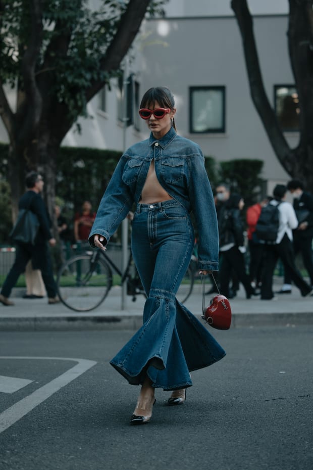 The Best Milan Fashion Week Spring 2023 Street Style Looks - FASHION  Magazine
