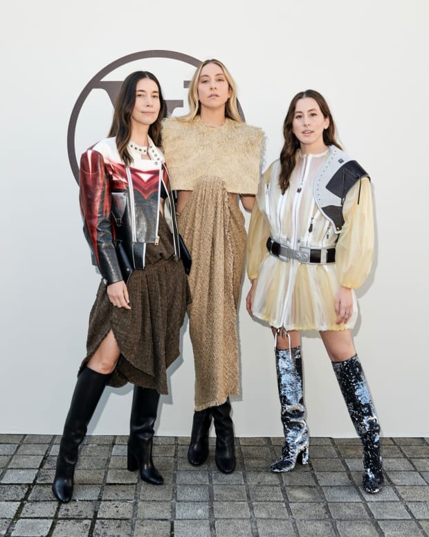 Alana Haim attending the Louis Vuitton Womenswear Fall/Winter 2022