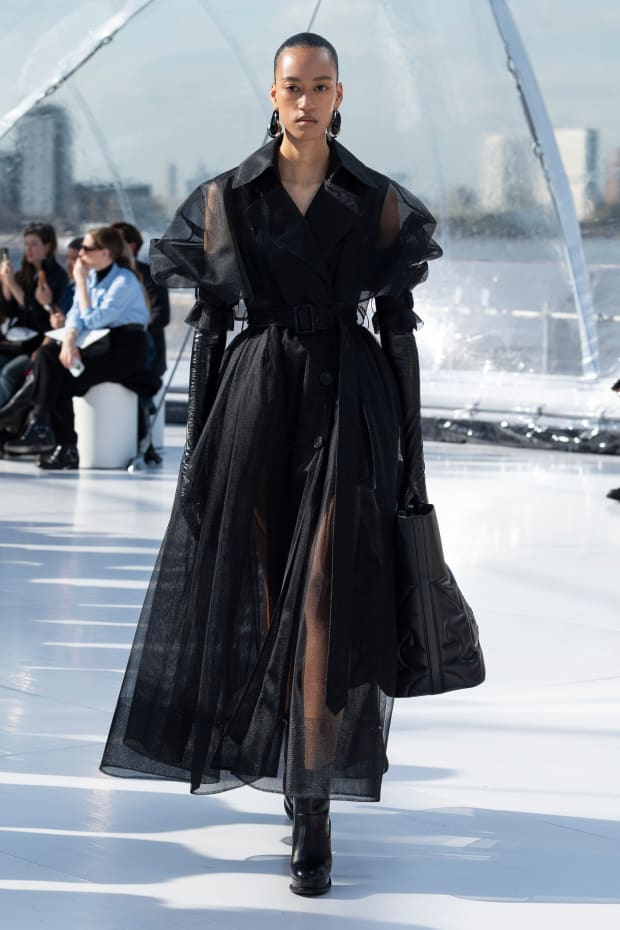 Alexander McQueen Fashion Collection Ready To Wear Spring Summer