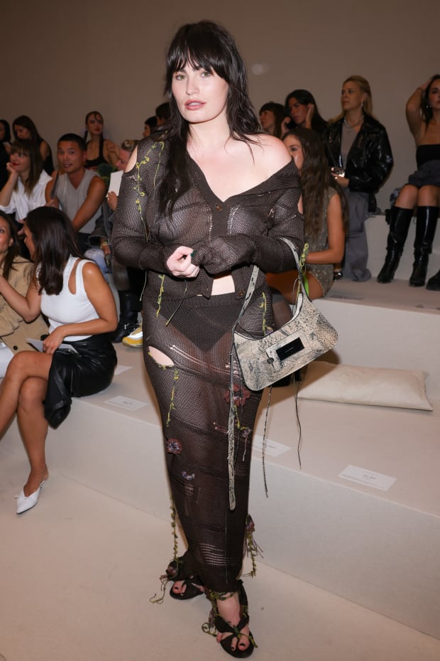 Kylie Jenner reunites with former bestie Jordyn Woods for New York Fashion  Week