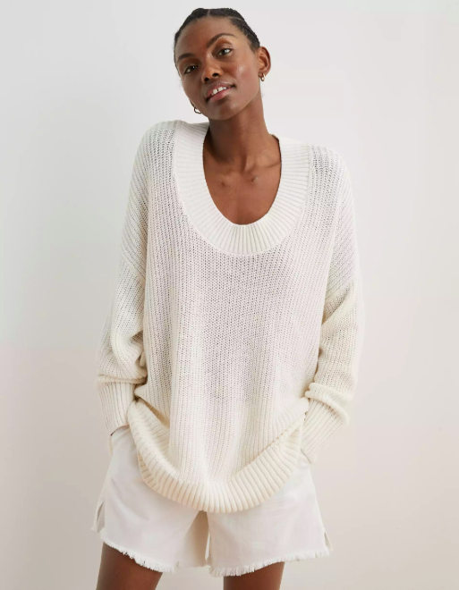 Julia Roberts in a Chunky White Sweater 