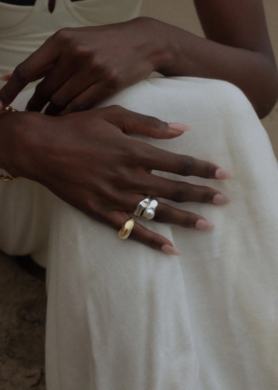 The Chunky, Stacked Pearl Ring I Can't Stop Thinking About