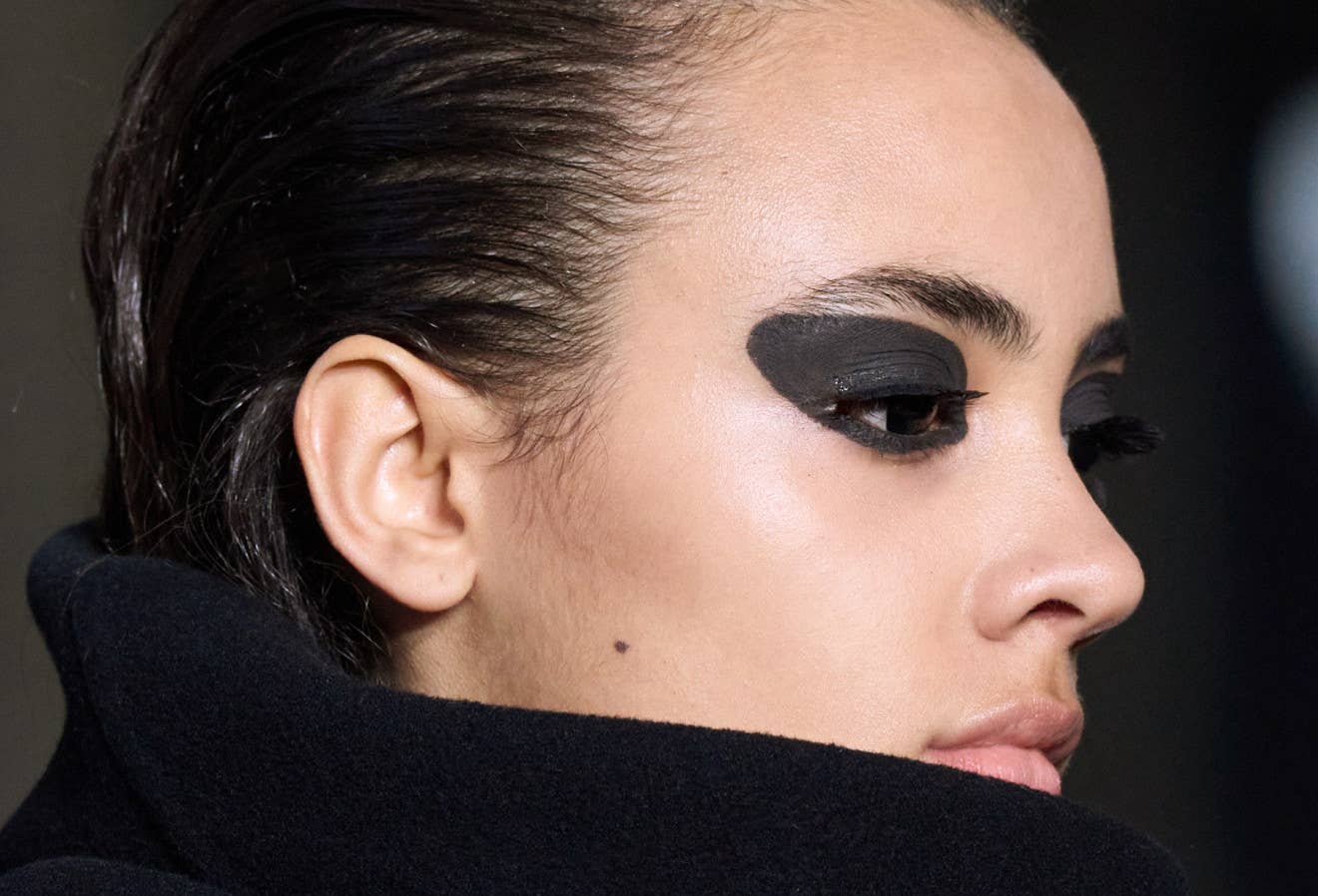 16 Matte Eyeshadows For a Sophisticated Smokey Eye That Lasts