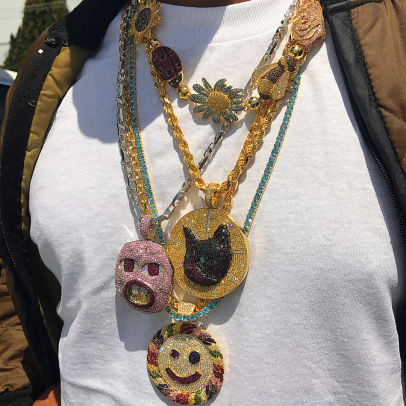 Top hip clearance hop jewelry