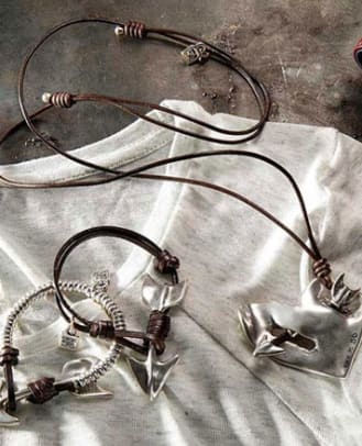 Uno de 50 hotsell sample sale