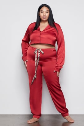 19 Satin Pajamas Set to Wear When You Want to Feel Fancy While You