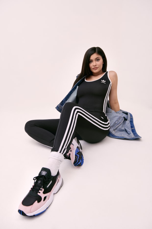 Kylie jenner permettent and adidas
