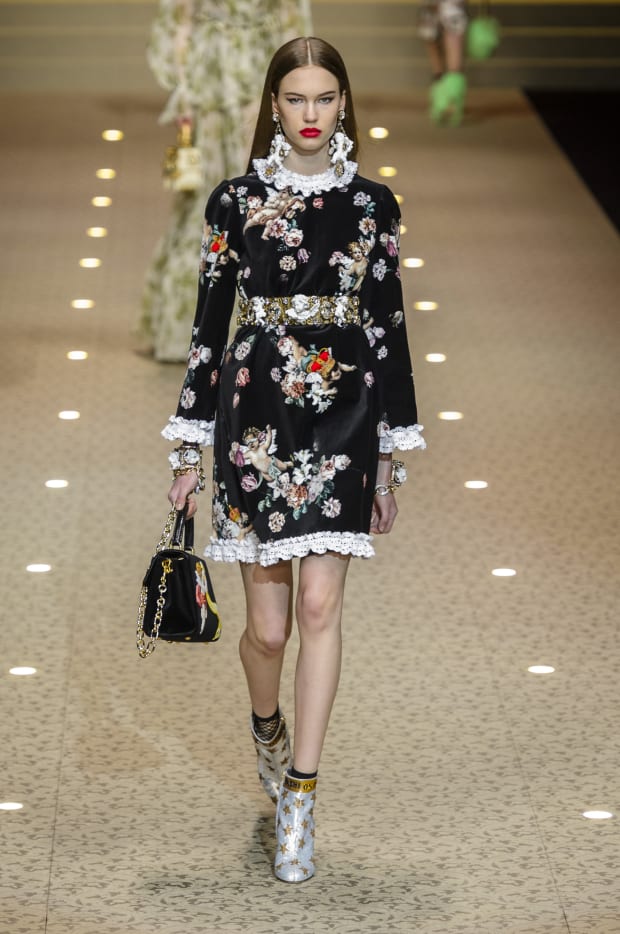 Dolce gabbana shop angel dress