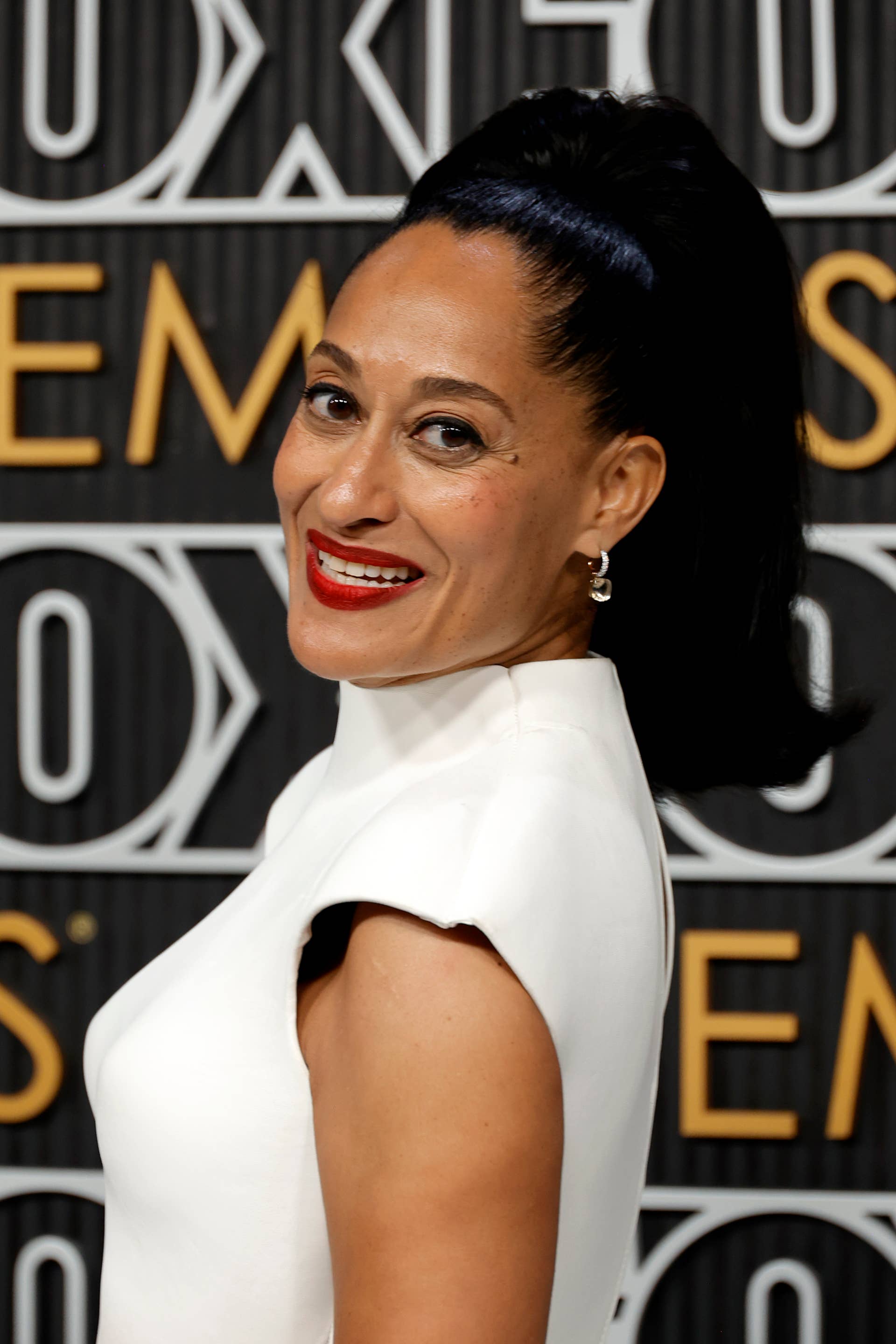 The 11 Best Beauty Looks From the '2023' Emmy Awards The 11 Best Beauty Looks From the '2023' Emmy Awards