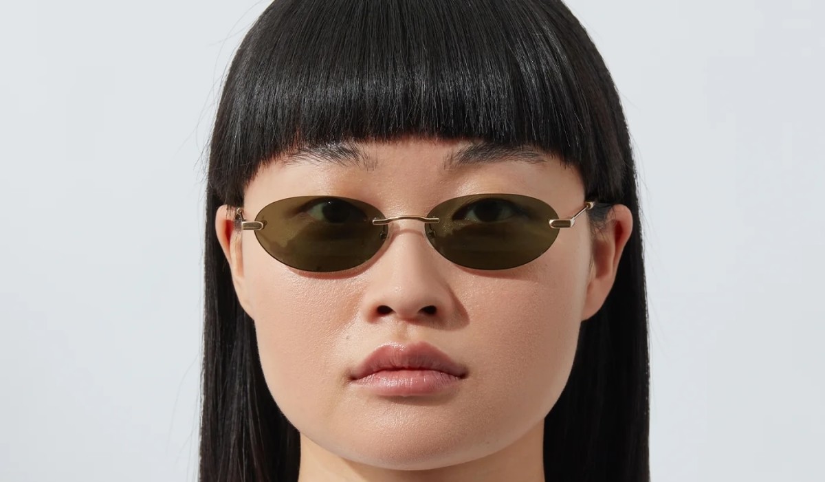 These Minimalist, '90s-Inspired Sunglasses Are Perfect for Small Faces