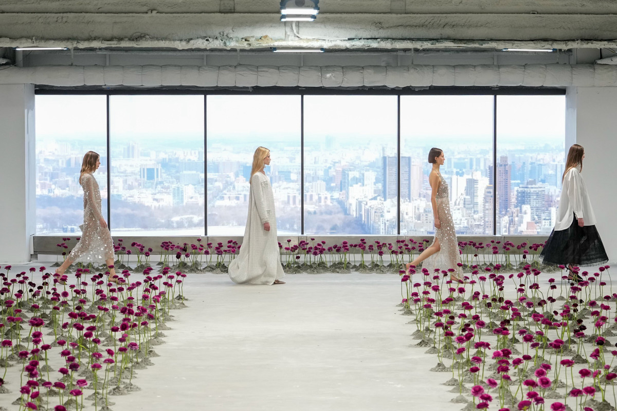 Wes Gordon Designed With the Perspective of a Cinematic Gardener for Carolina Herrera Fall 2025