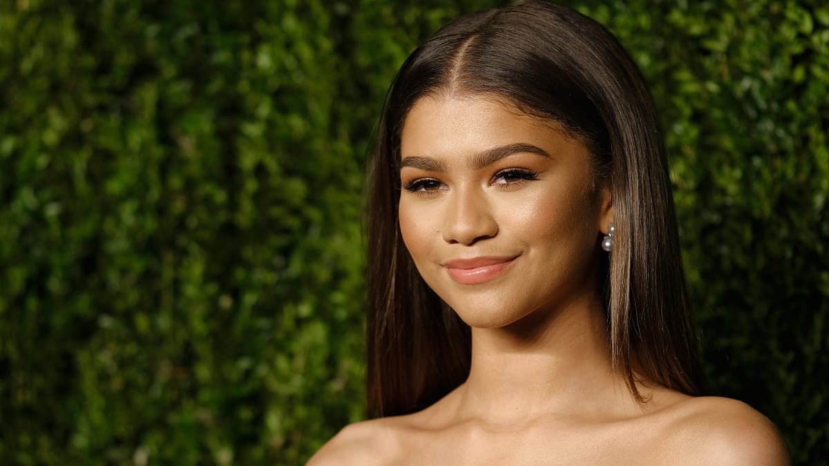 Must Read: CFDA to Honor Zendaya and More, Phenomenal and Live Tinted Collaborate for Diwali