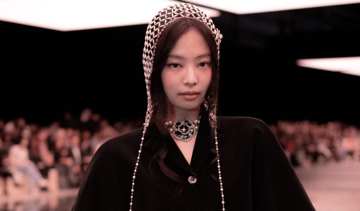 Jennie From Blackpink Does Gladiator Glam at the Chanel Show in Tokyo