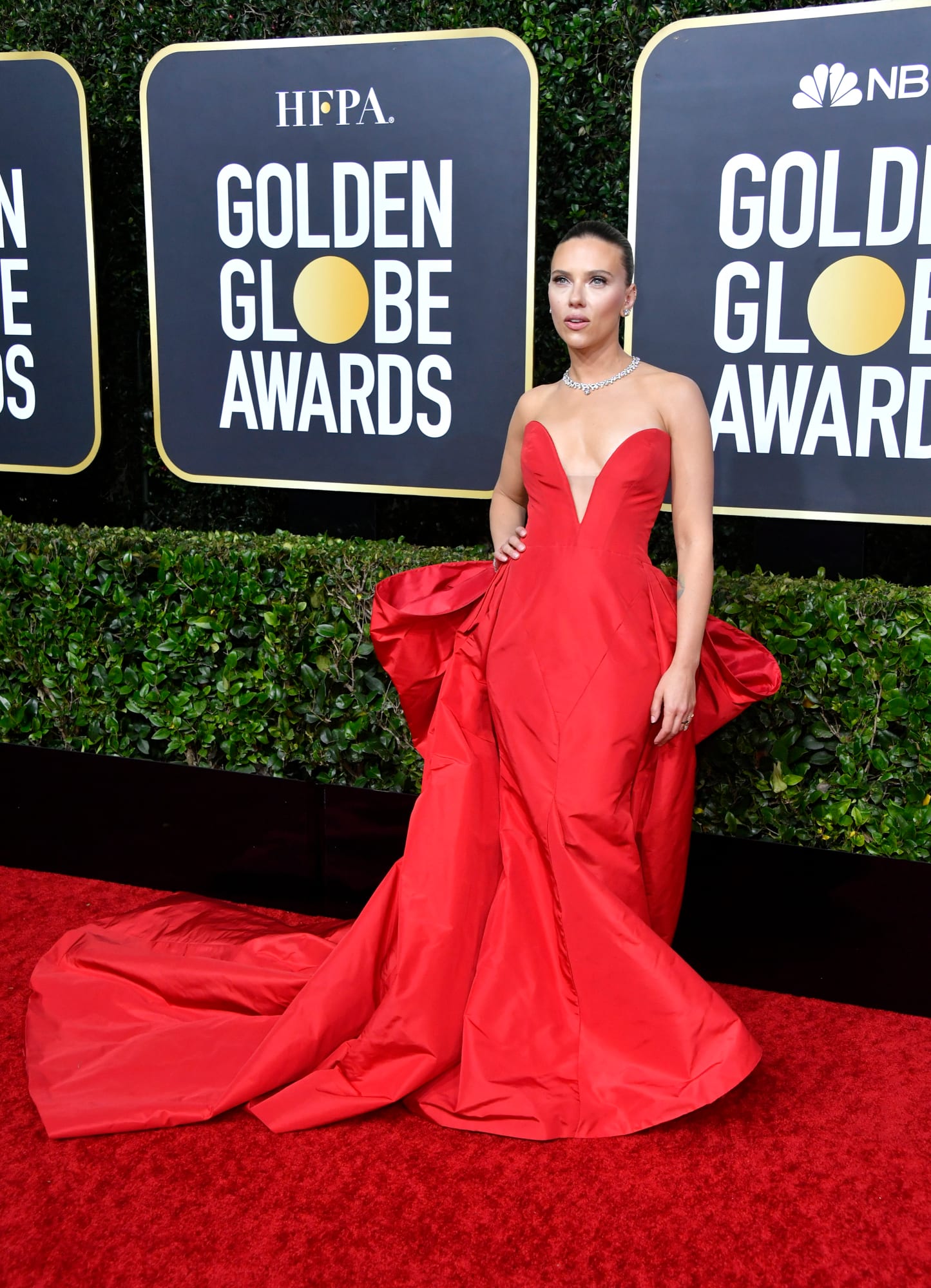 2020 Golden Globes Red Carpet - Yow Yow!