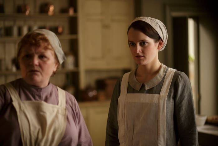 Downton Abbey's New Costume Designer Tells Us All About Season 5 ...