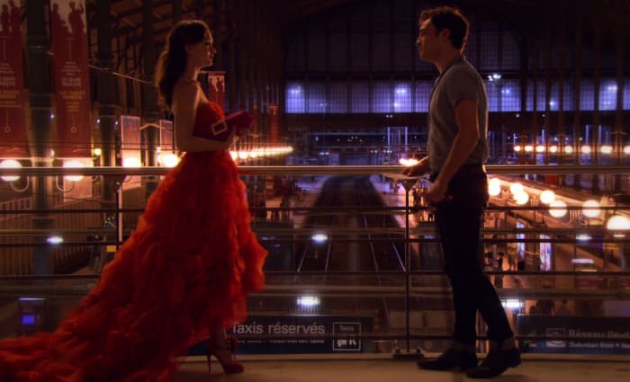 Gossip Girl Blair in a red Oscar de la Renta dress