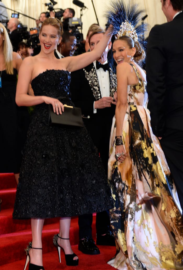 Jennifer Lawrence and Sarah Jessica Parker at the 2013 punk-themed Met Gala. Photo: Imothy A. Clary/AFP/Getty Images