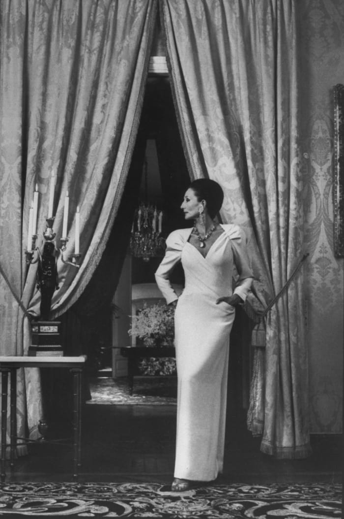 Jacqueline de Ribes in her own design, 1985. Photo: David Lees/The LIFE Images Collection/Getty Images, Courtesy of The Metropolitan Museum of Art