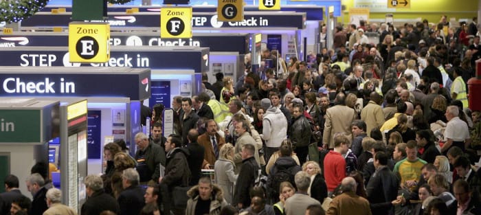 Logistical efficiency in action at Heathrow Airport in December 2006. Photo: Scott Barbour/Getty Images