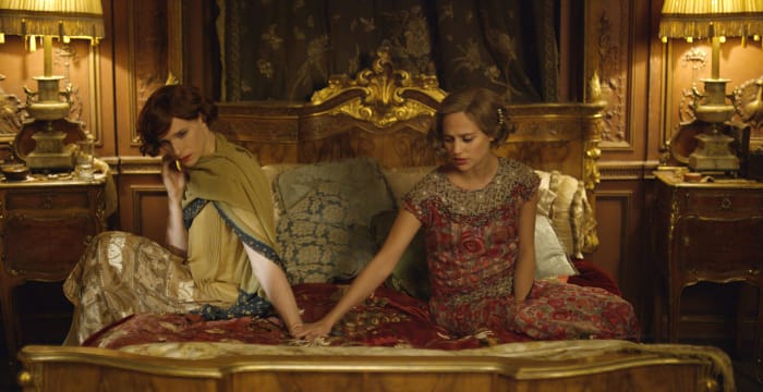 Eddie Redmayne as Lili Elbe and Alicia Vikander as Gerda Wegener in Tom Hooper’s "The Danish Girl." Photo: Focus Features.