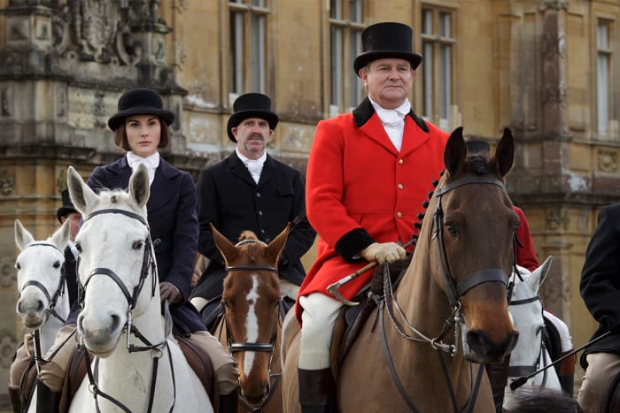 Lady Mary, queen of resting bitch face. Photo: Nick Briggs/Carnival Film & Television Limited 2015 for MASTERPIECE