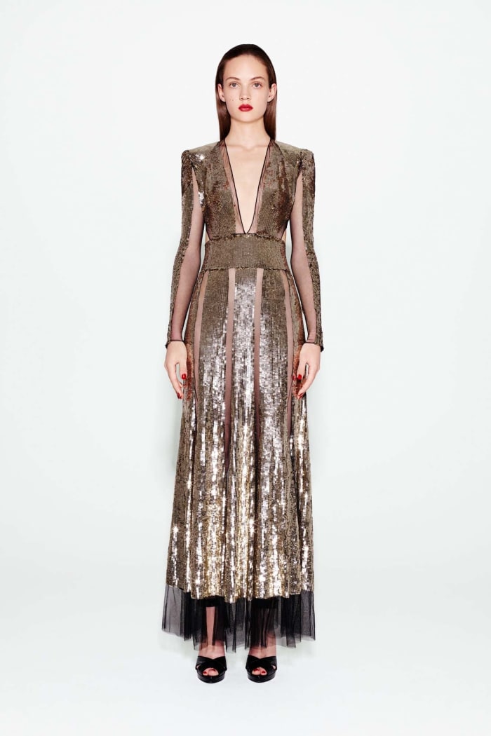 The Alexander McQueen Pre-Fall Collection is Filled With Red Carpet ...