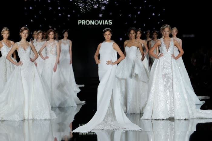 Kate Grigorieva, Jac Jagaciak, Irina Shayk, Cindy Bruna and Romee Strijd open and close the Atelier Pronovias spring 2017 runway show. Photo: courtesy