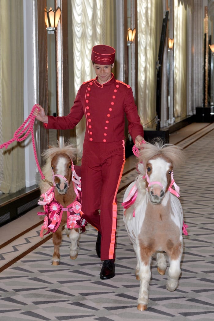 Two Shetland ponies at the Hill & Friends spring 2016 presentation. Photo: Anthony Harvey/Getty Images