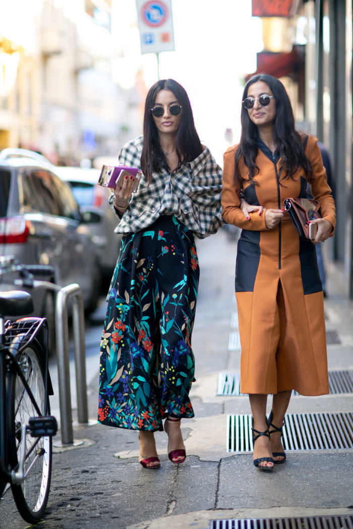 Best Friends Were Fashion Month's Most Popular Street Style Accessory ...